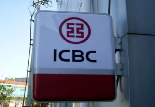 安化导致灯箱发黄的原因有哪些?